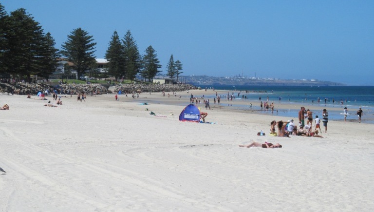 glenelg beach adelaide