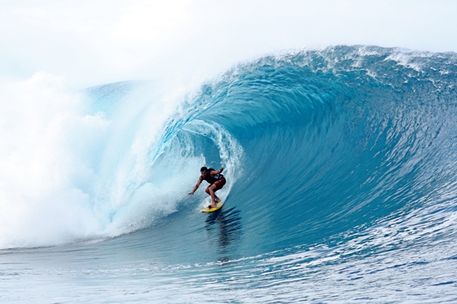 Sufer Tahiti Teahupo'o ASP World Tour Event